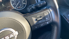 Nissan Qashqai 1.3 DiG-T MH Acenta Premium 5dr Petrol Hatchback